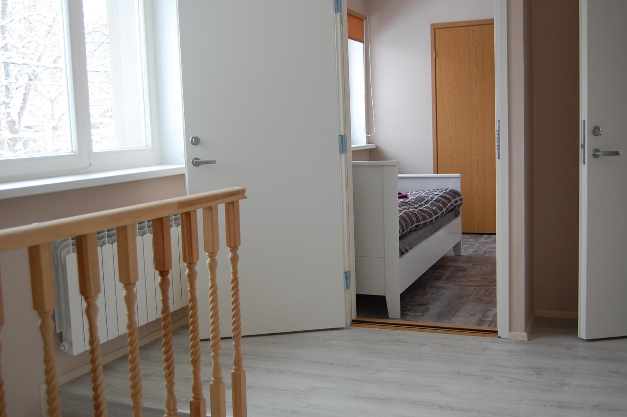 Kaunis Guesthouse ทาลลินน์ ภายนอก รูปภาพ