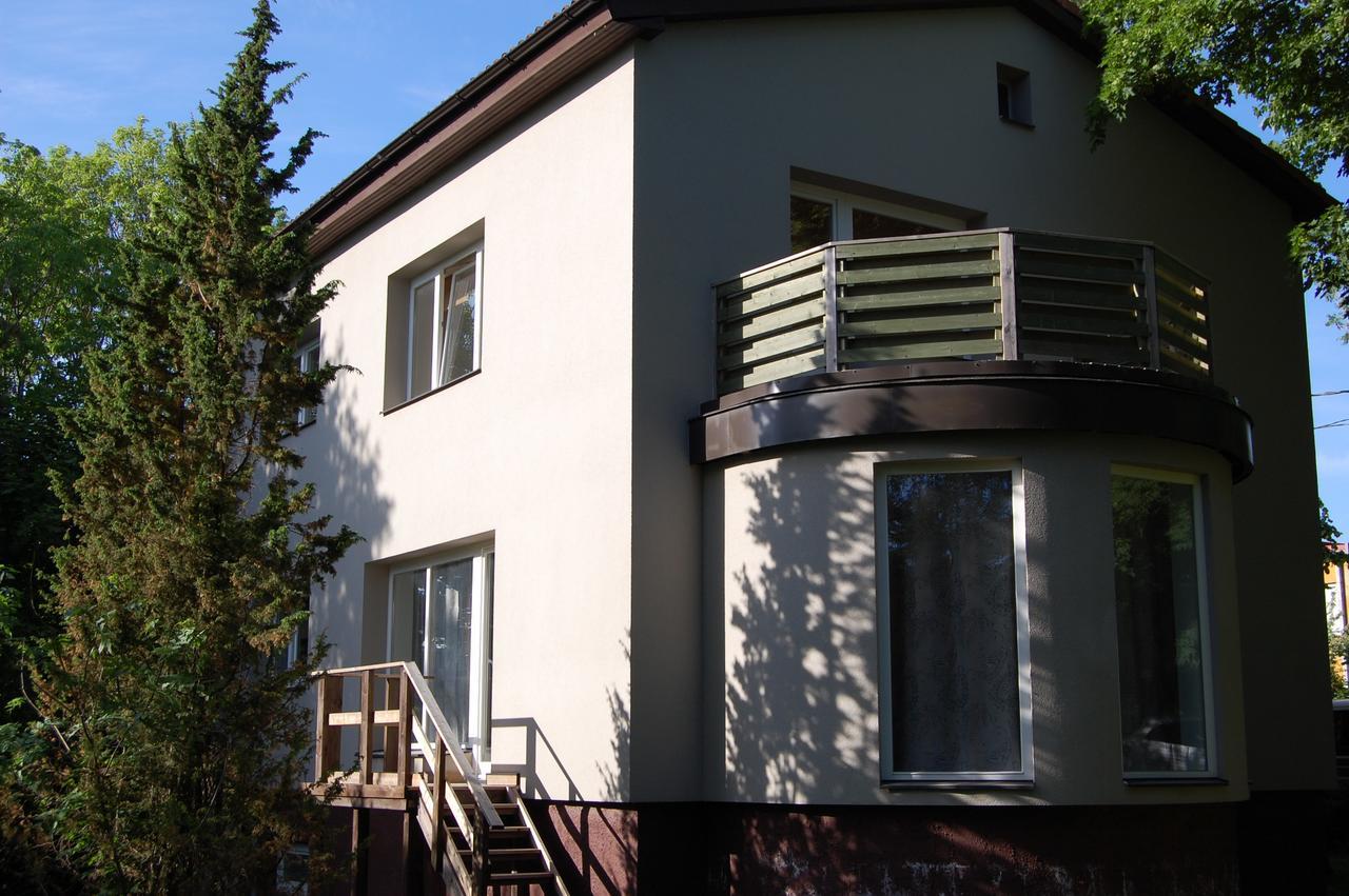 Kaunis Guesthouse ทาลลินน์ ภายนอก รูปภาพ